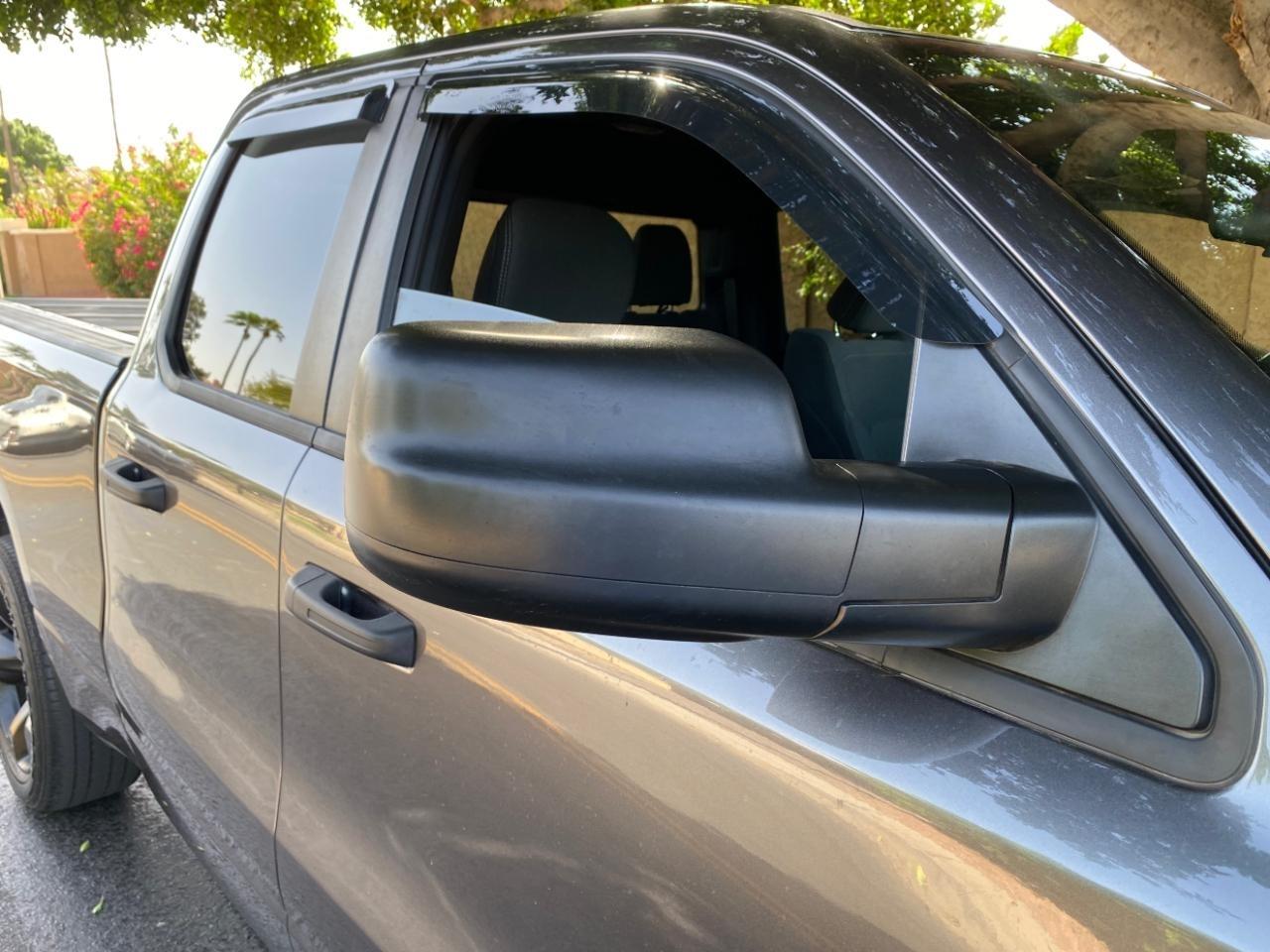 RAM 1500 Tradesman Quad Cab 4WD 2024