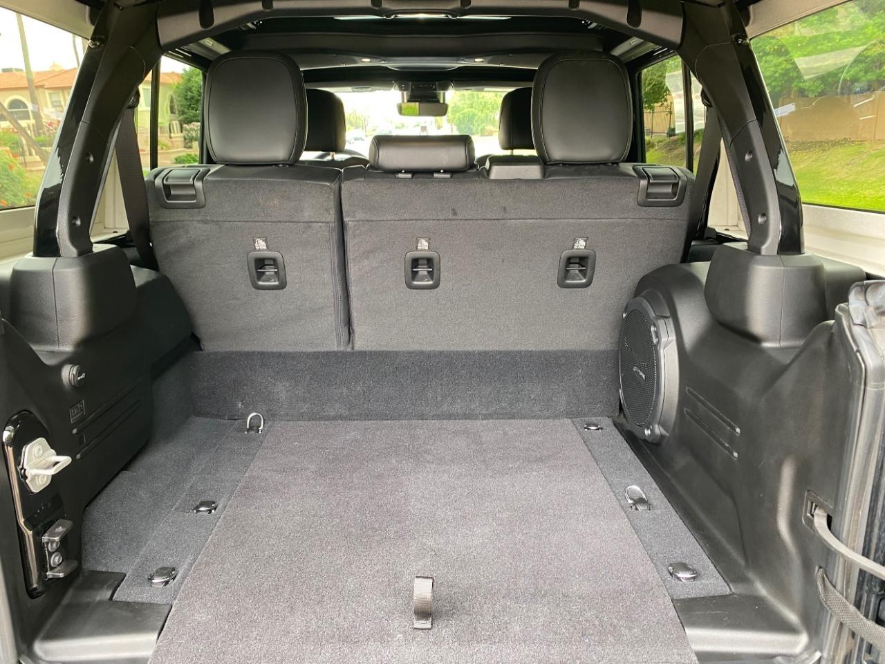 Jeep Wrangler 4xe Sahara 2024