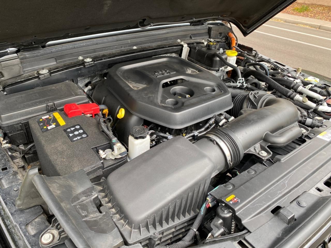 Jeep Wrangler 4xe Sahara 2024