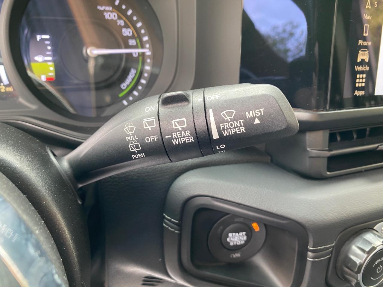 Jeep Wrangler 4xe Sahara 2024