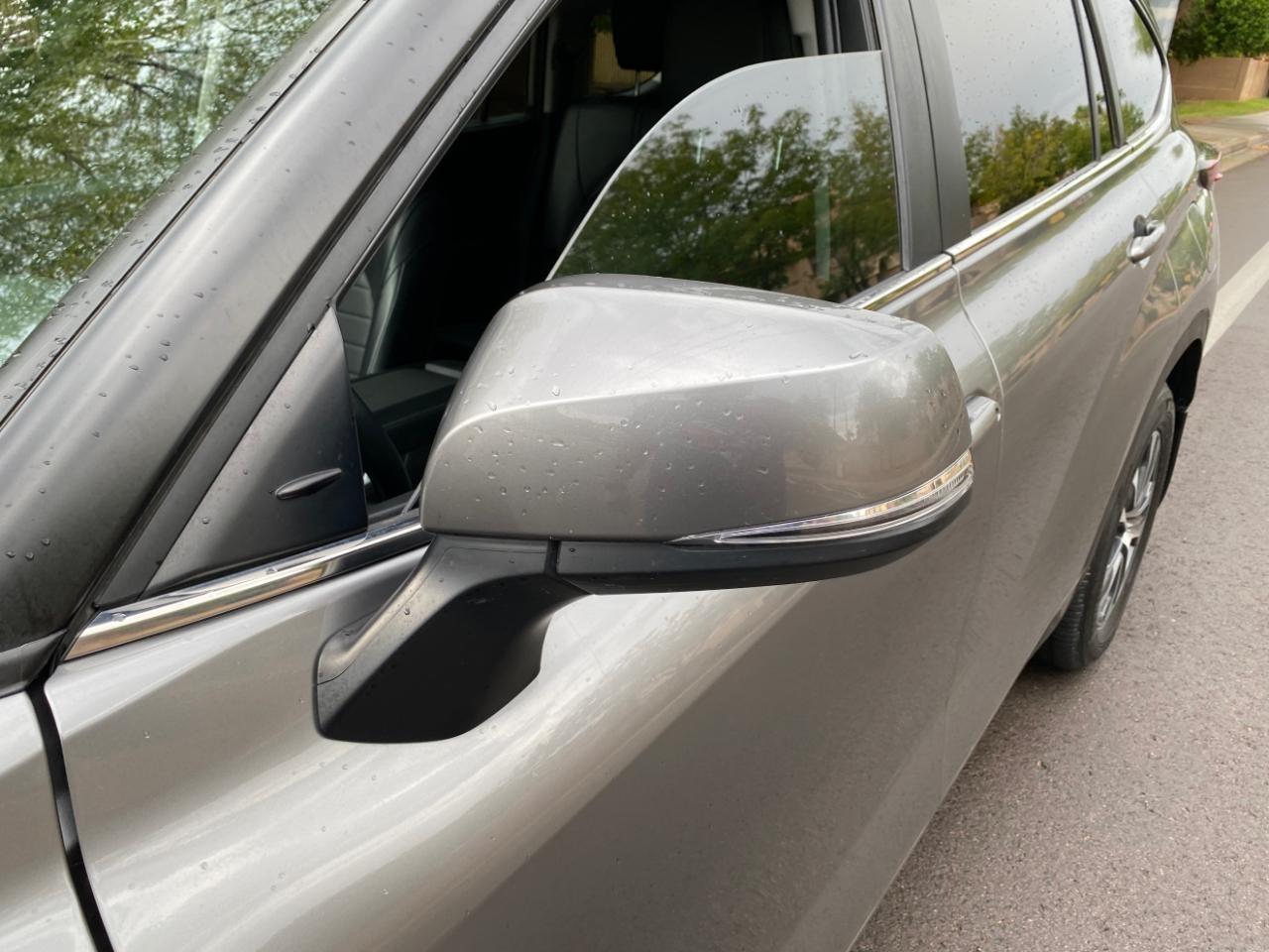 Toyota Highlander XLE 2025