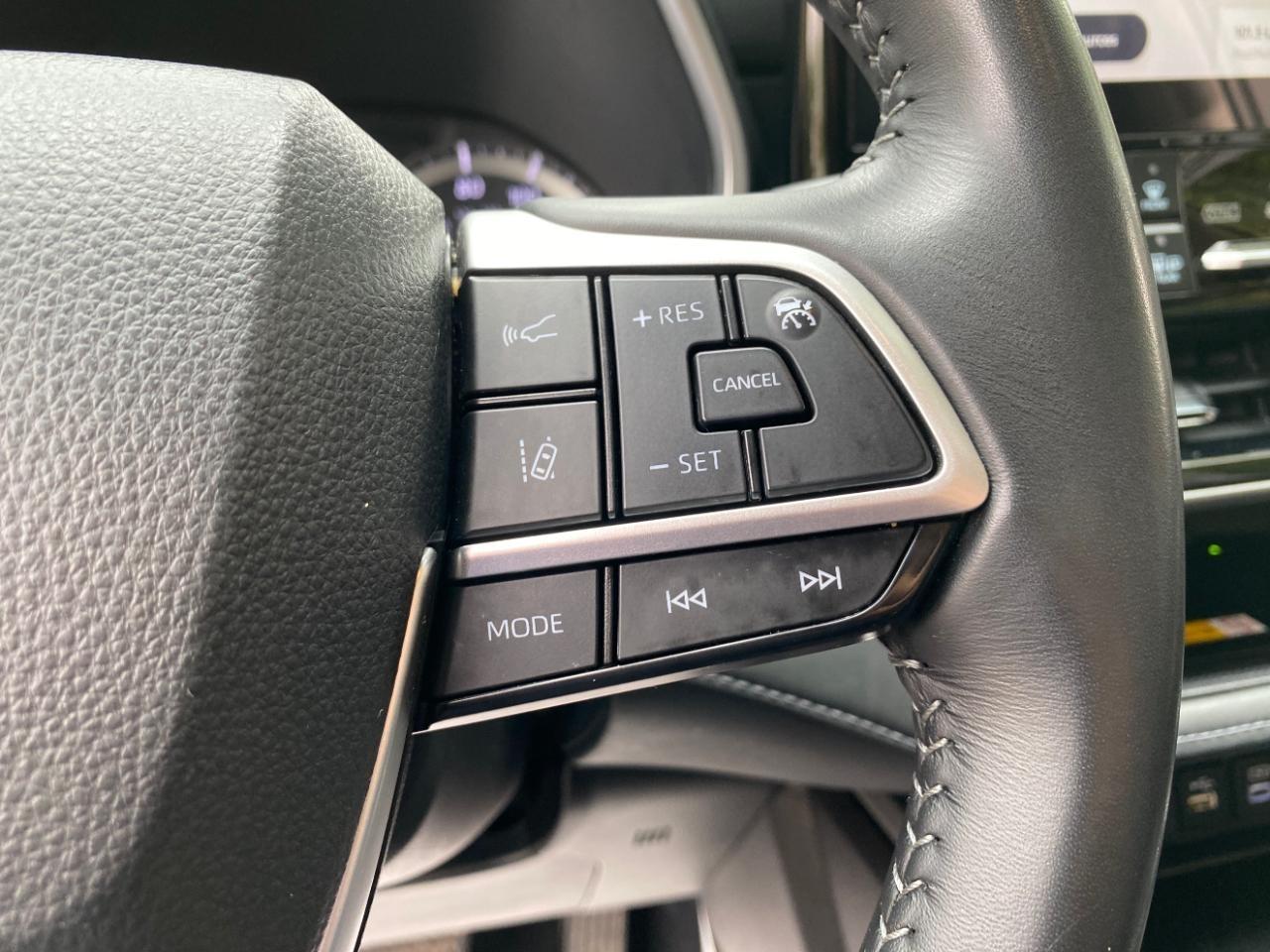 Toyota Highlander XLE 2025