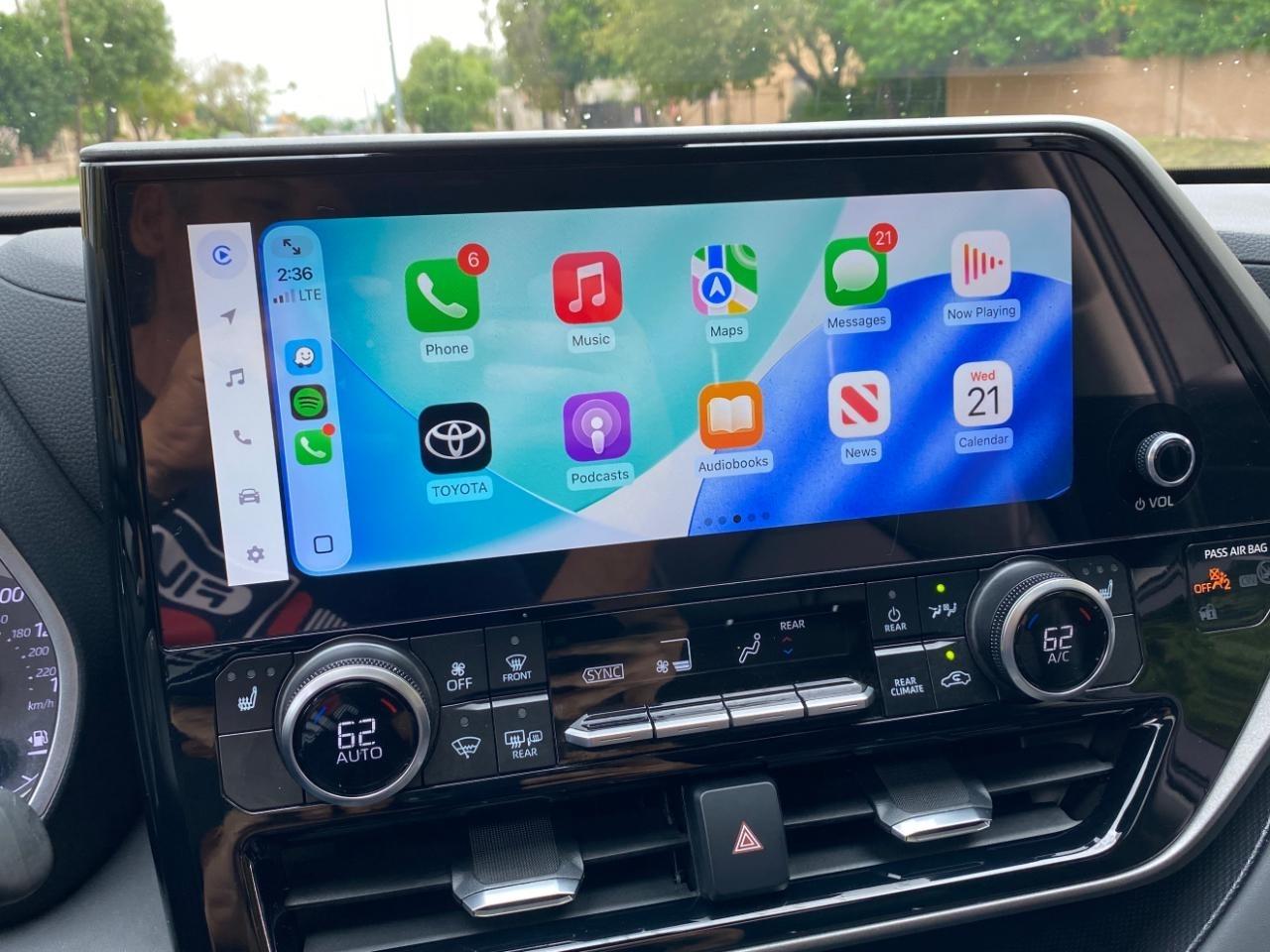Toyota Highlander XLE 2025