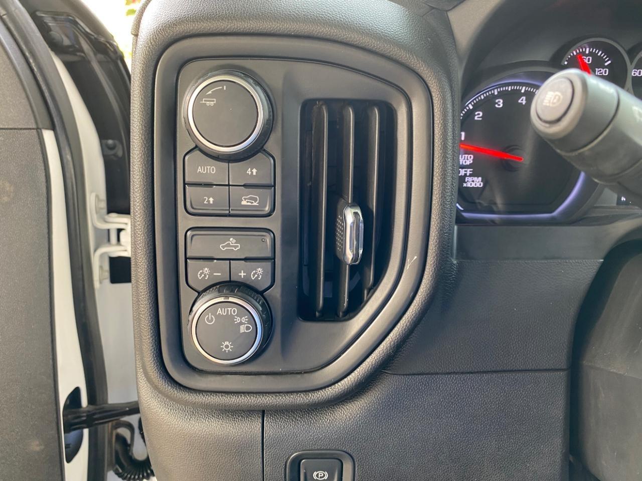 Chevrolet Silverado 1500 Work Truck Double Cab 4WD 2022