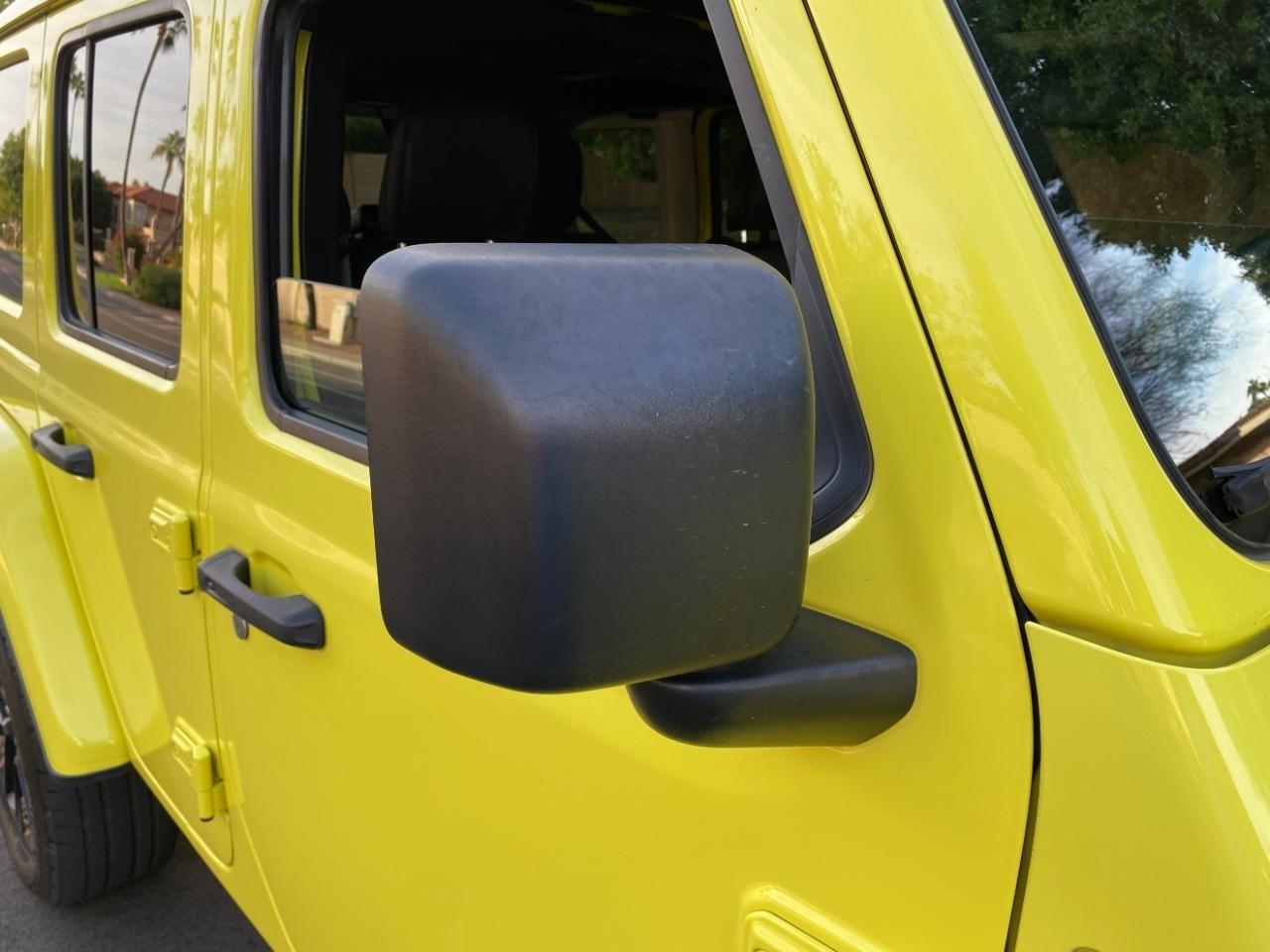 Jeep Wrangler 4xe Sahara 2024