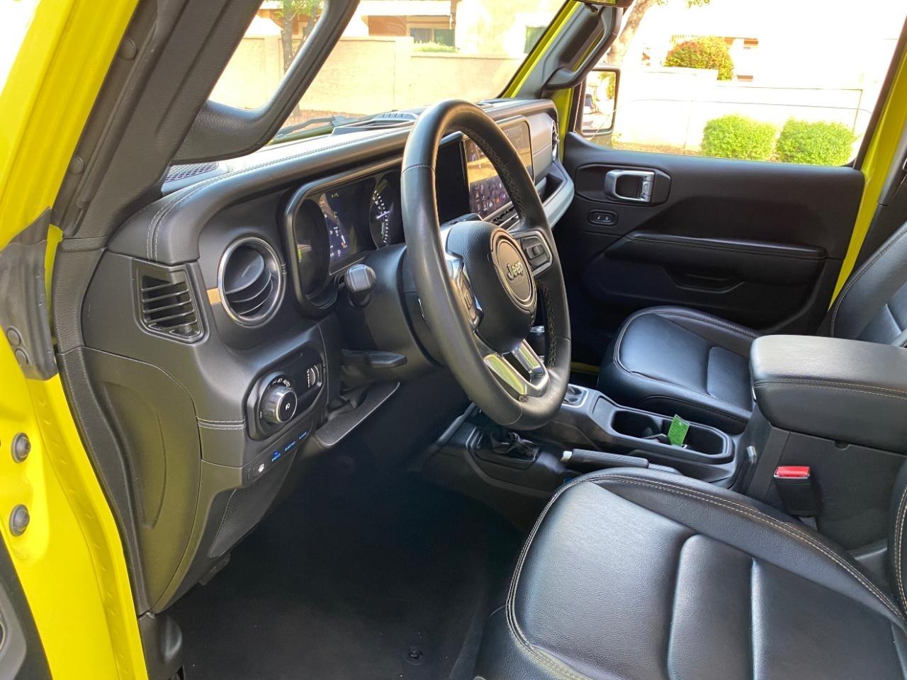 Jeep Wrangler 4xe Sahara 2024