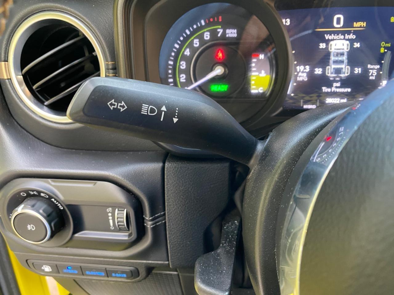 Jeep Wrangler 4xe Sahara 2024