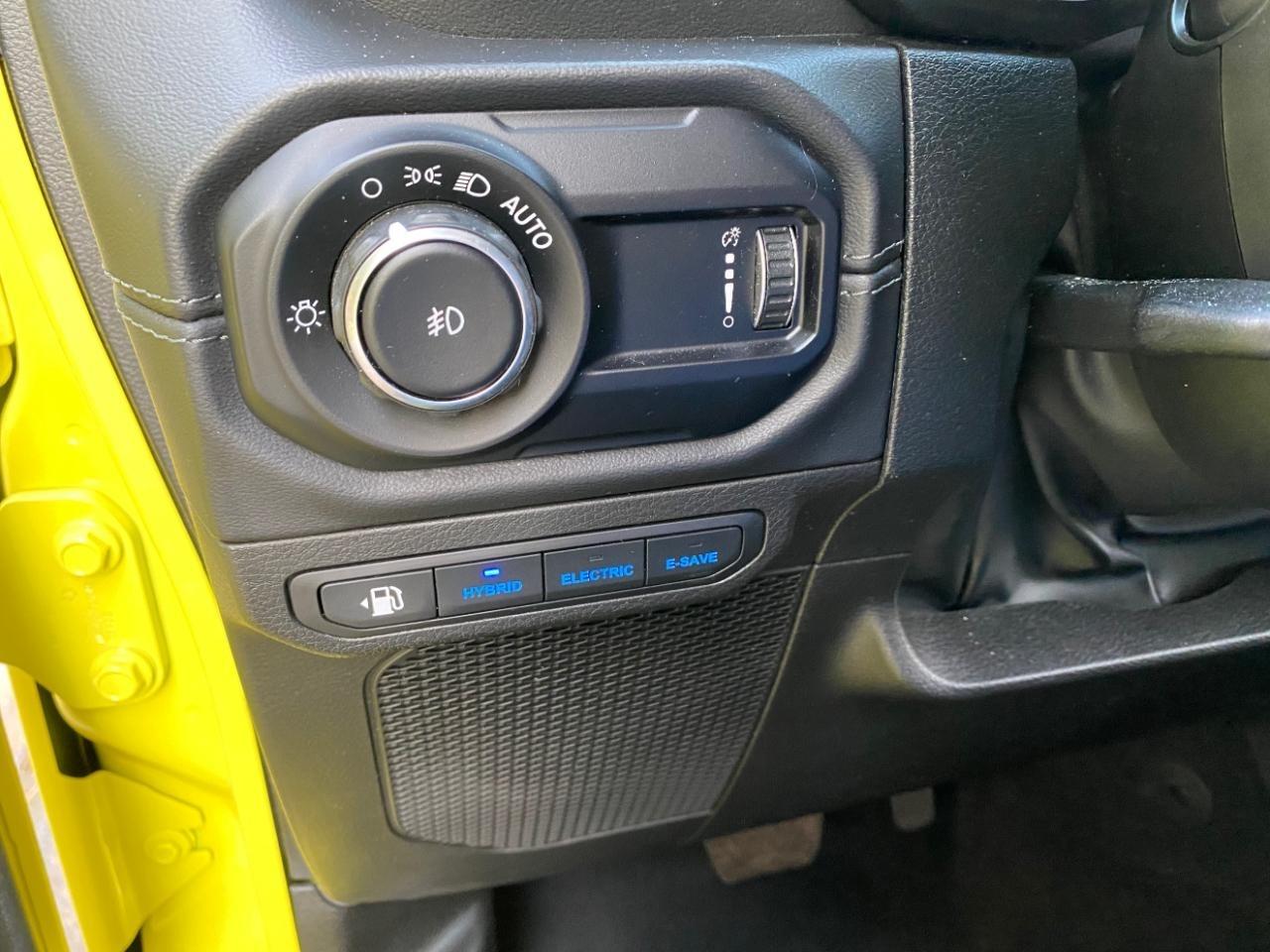 Jeep Wrangler 4xe Sahara 2024