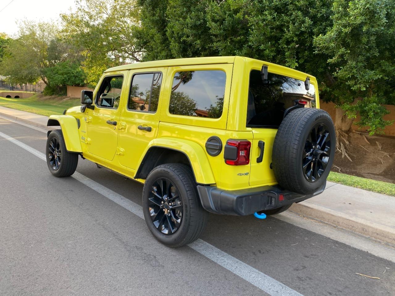 Jeep Wrangler 4xe Sahara 2024