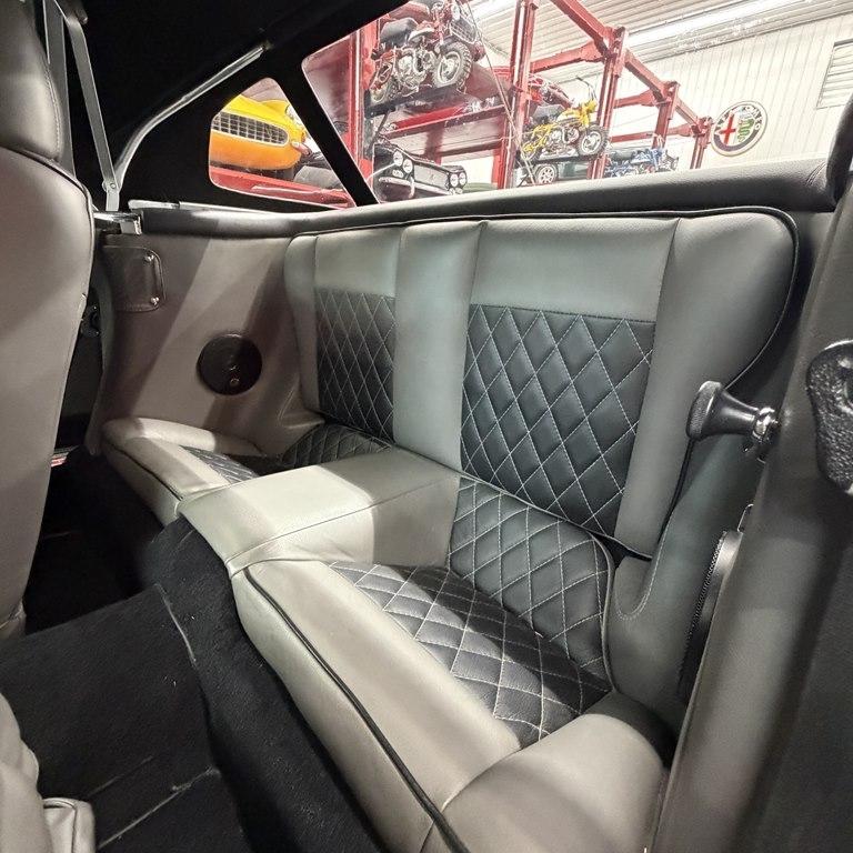 Mercedes-Benz 450-class  1976