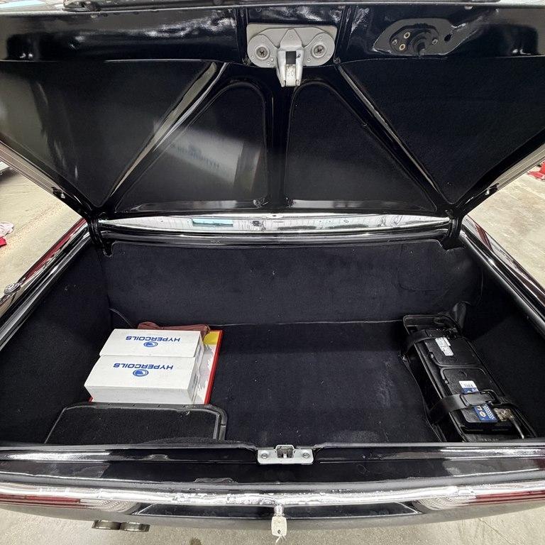 Mercedes-Benz 450-class  1976