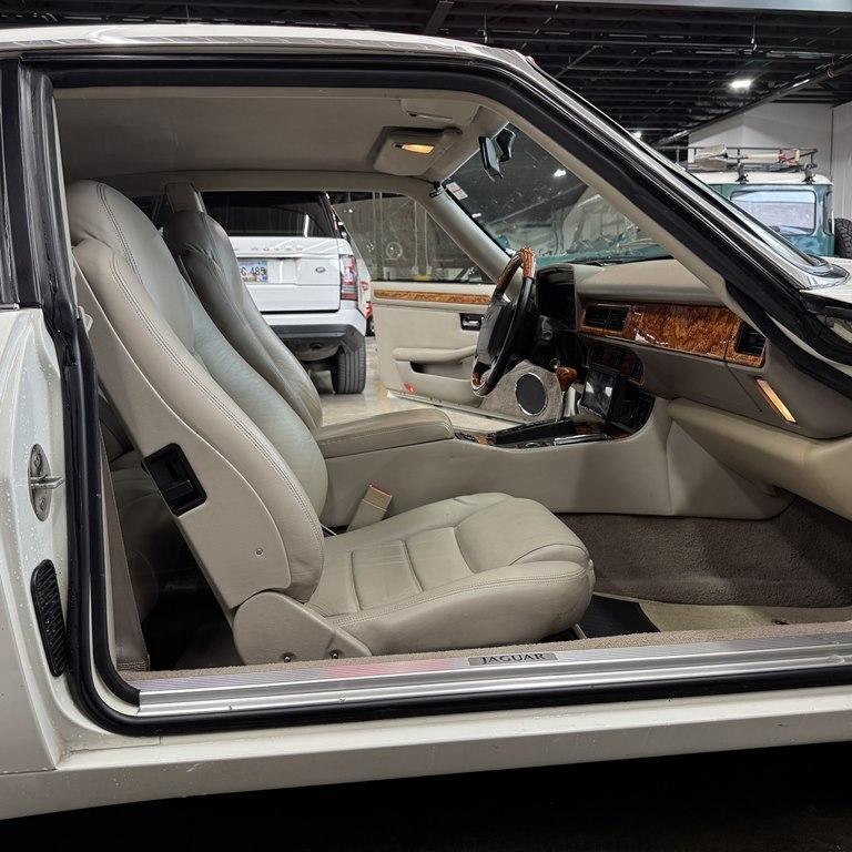 Jaguar XJS 2dr Coupe 4.0L 1995