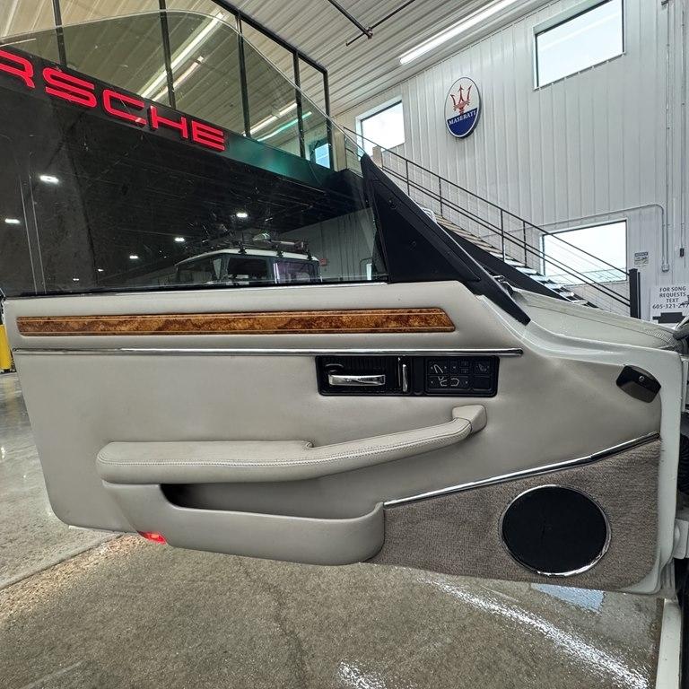 Jaguar XJS 2dr Coupe 4.0L 1995