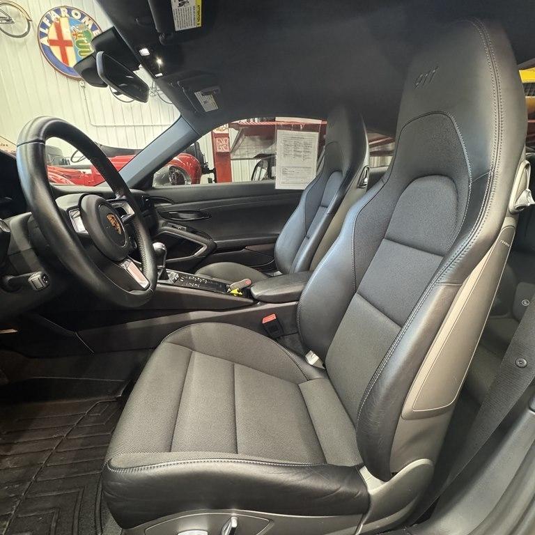 Porsche 911 Carrera Coupe 2019