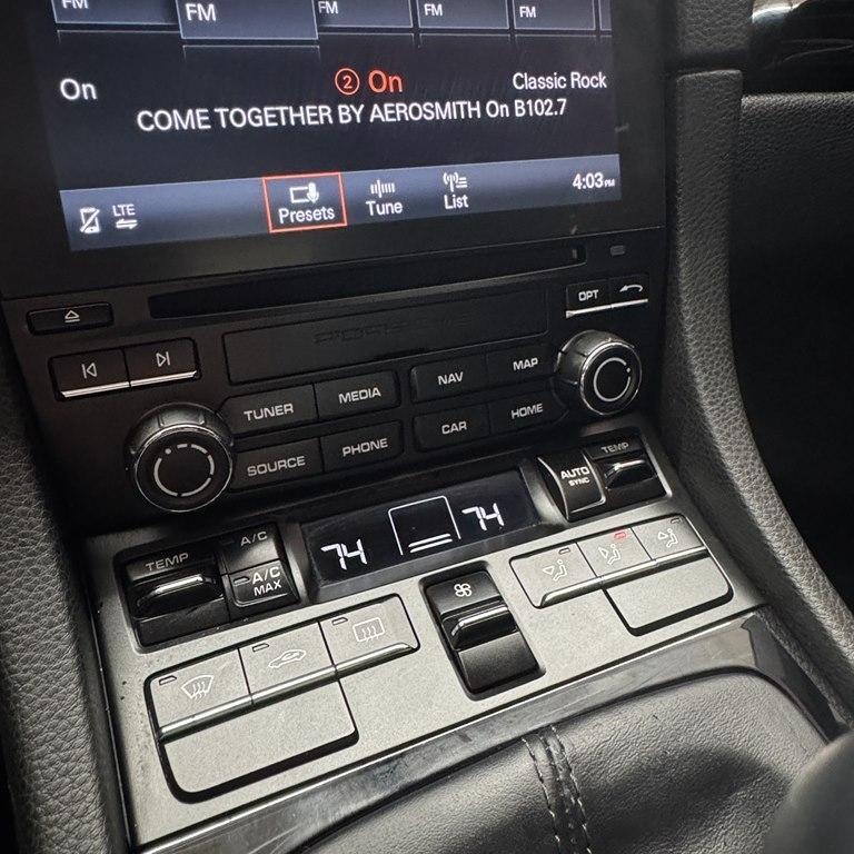 Porsche 911 Carrera Coupe 2019