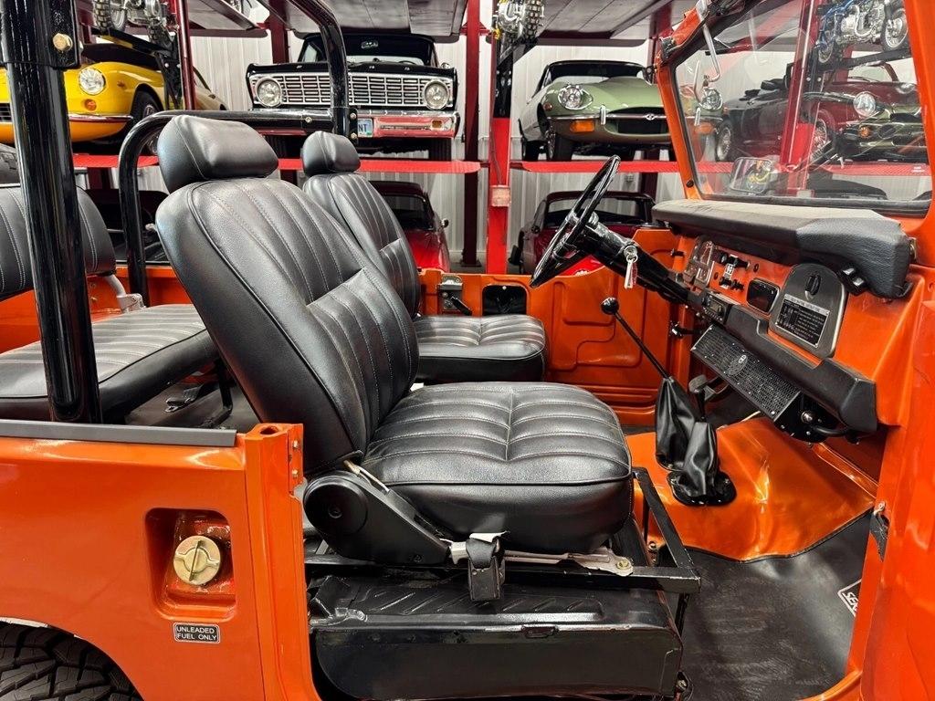 Toyota Land Cruiser  1975