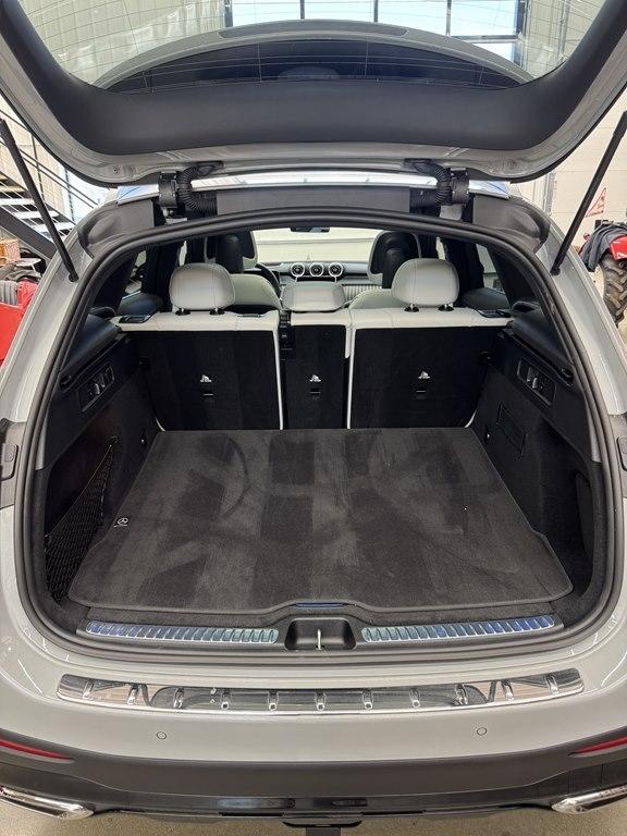 Mercedes-Benz GLC GLC 300 4MATIC SUV 2026