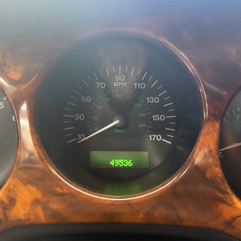 Jaguar XK8 2dr Convertible 1999