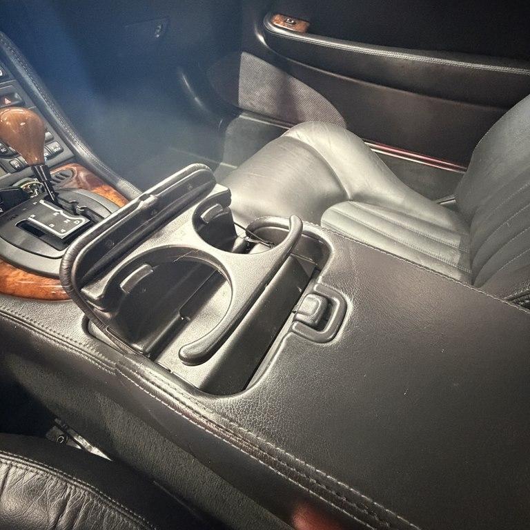 Jaguar XK8 2dr Convertible 1999