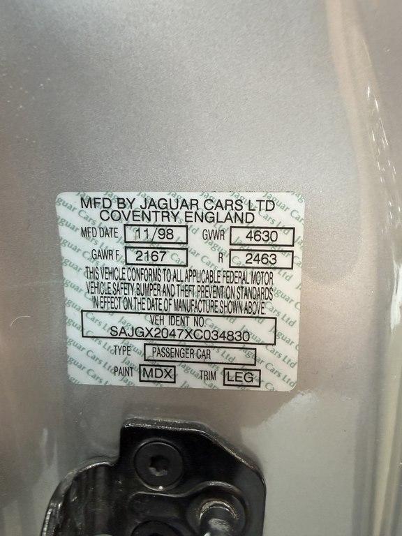 Jaguar XK8 2dr Convertible 1999