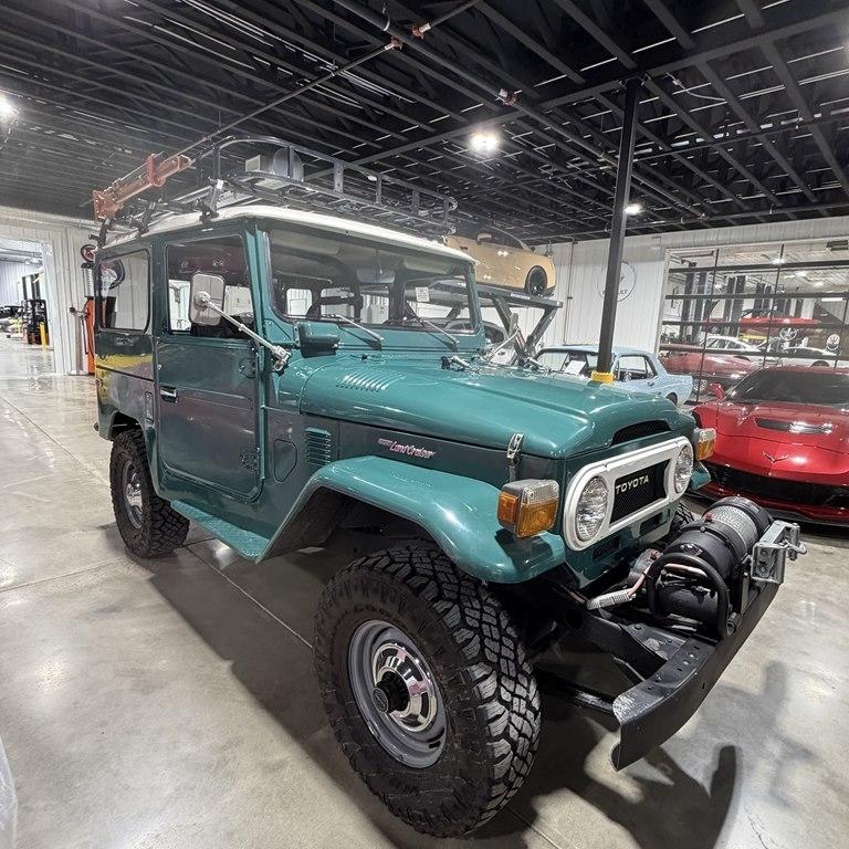 Toyota Land Cruiser  1985