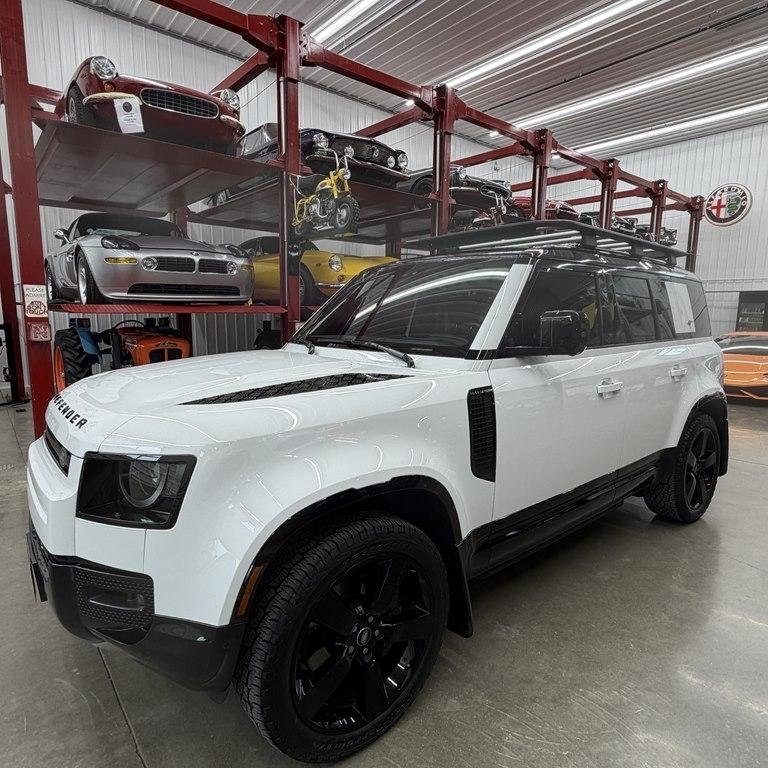 Land Rover Defender 110 X-Dynamic HSE AWD 2022