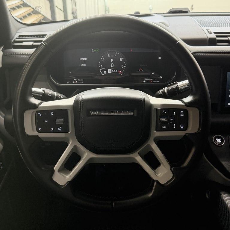 Land Rover Defender 110 X-Dynamic HSE AWD 2022