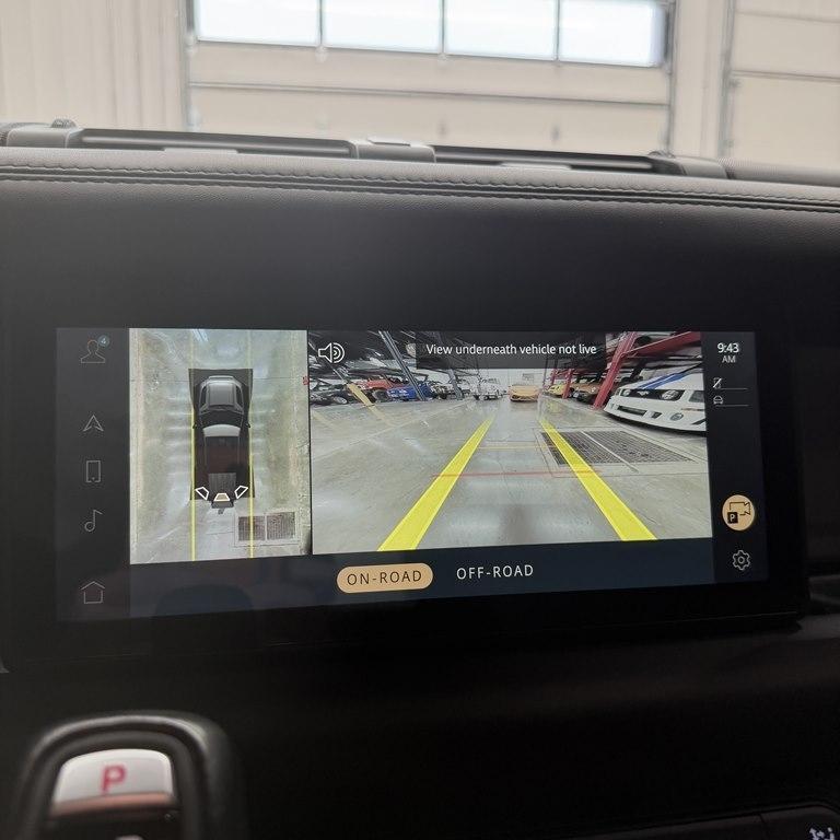 Land Rover Defender 110 X-Dynamic HSE AWD 2022