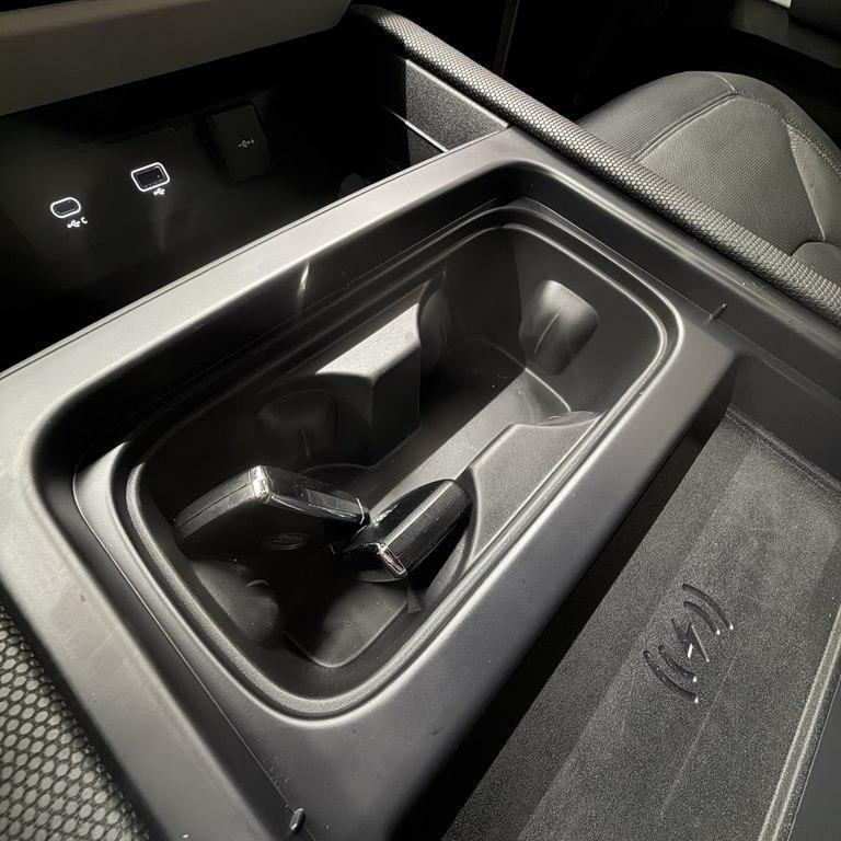 Land Rover Defender 110 X-Dynamic HSE AWD 2022