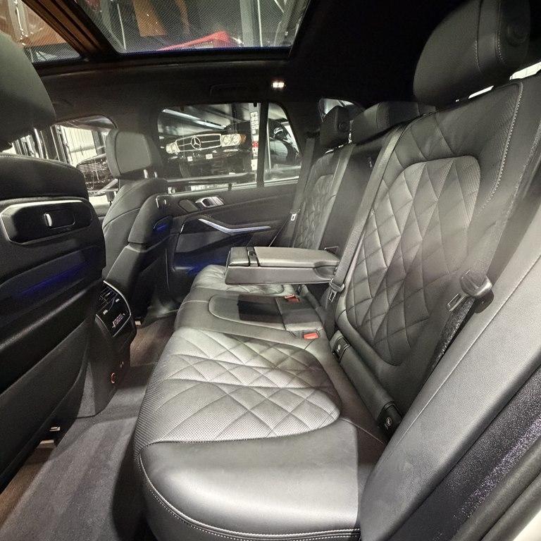 BMW X5 M60i Sports Activity Vehicle 2024