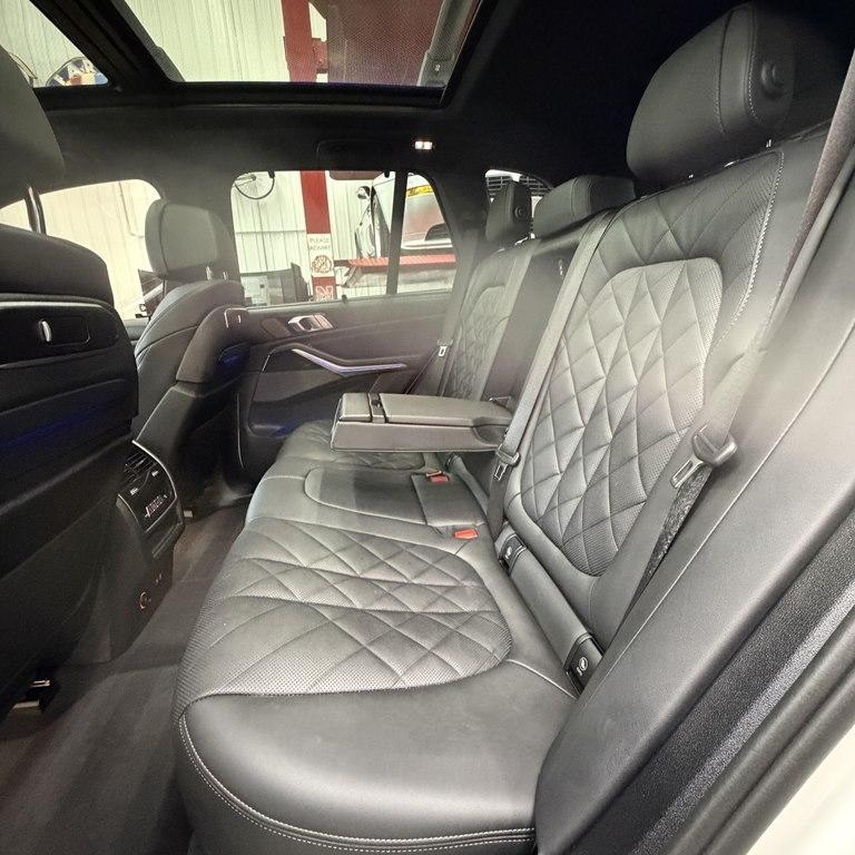 BMW X5 M60i Sports Activity Vehicle 2024