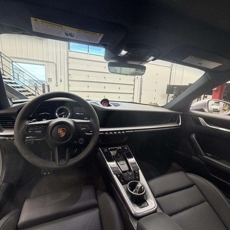 Porsche 911 Carrera Coupe 2021