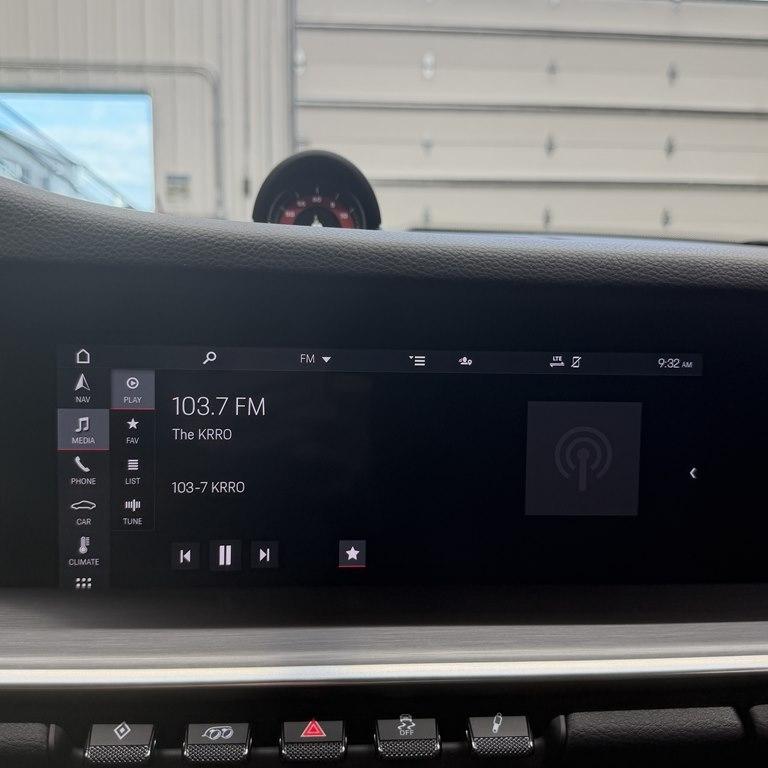 Porsche 911 Carrera Coupe 2021