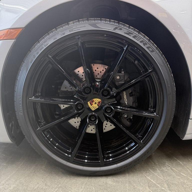 Porsche 911 Carrera Coupe 2021