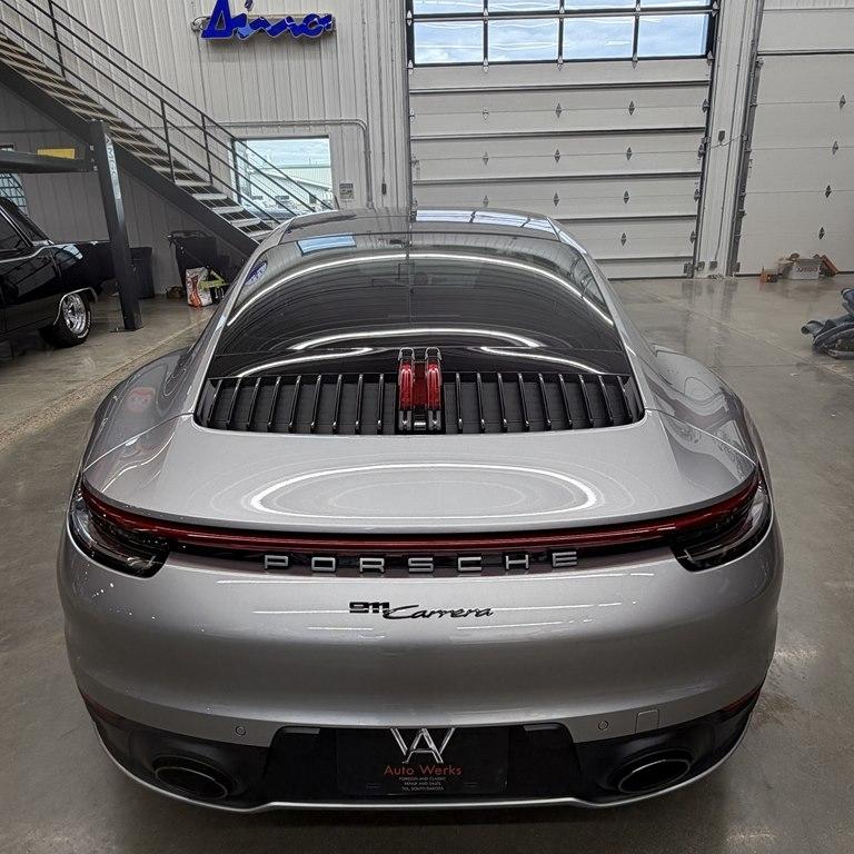 Porsche 911 Carrera Coupe 2021