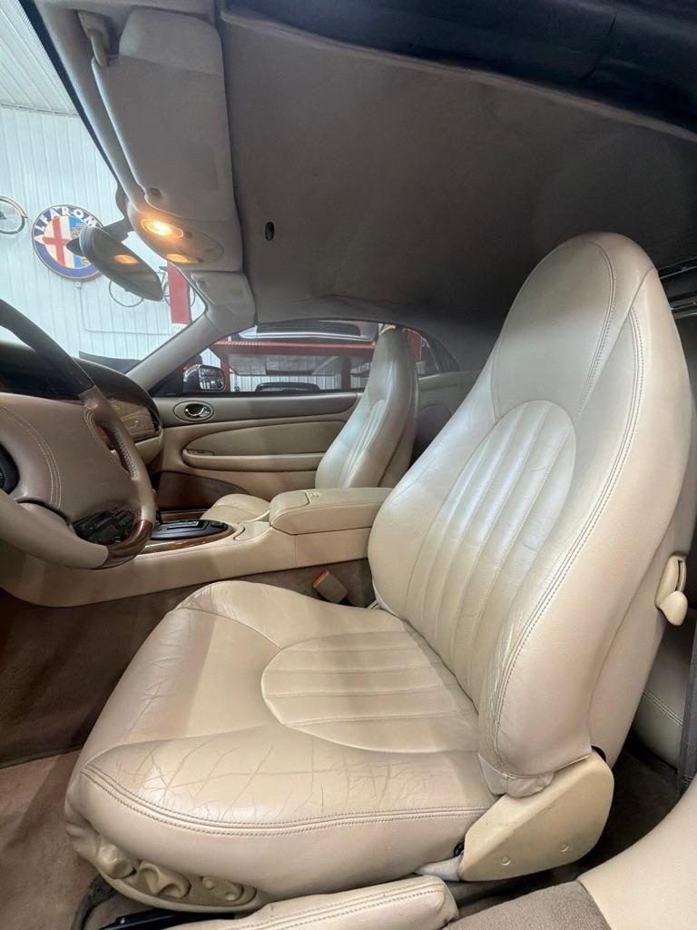 Jaguar XK8 2dr Convertible Supercharged 2000