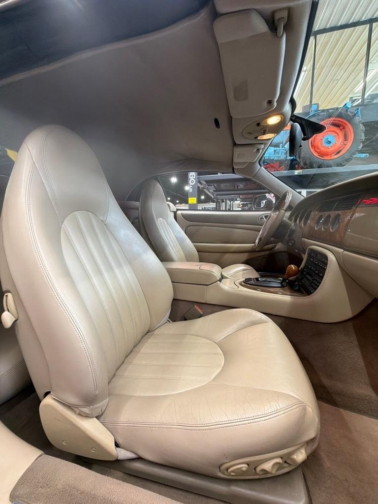 Jaguar XK8 2dr Convertible Supercharged 2000