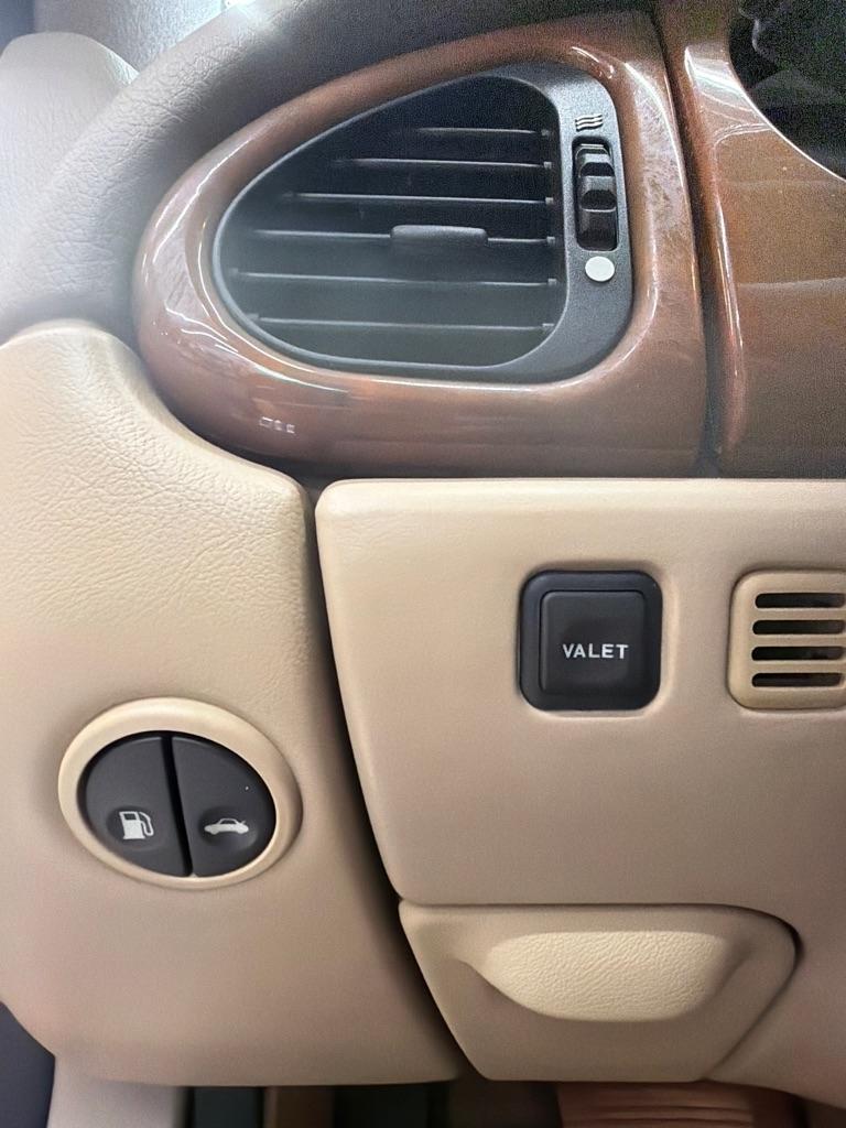 Jaguar XK8 2dr Convertible Supercharged 2000