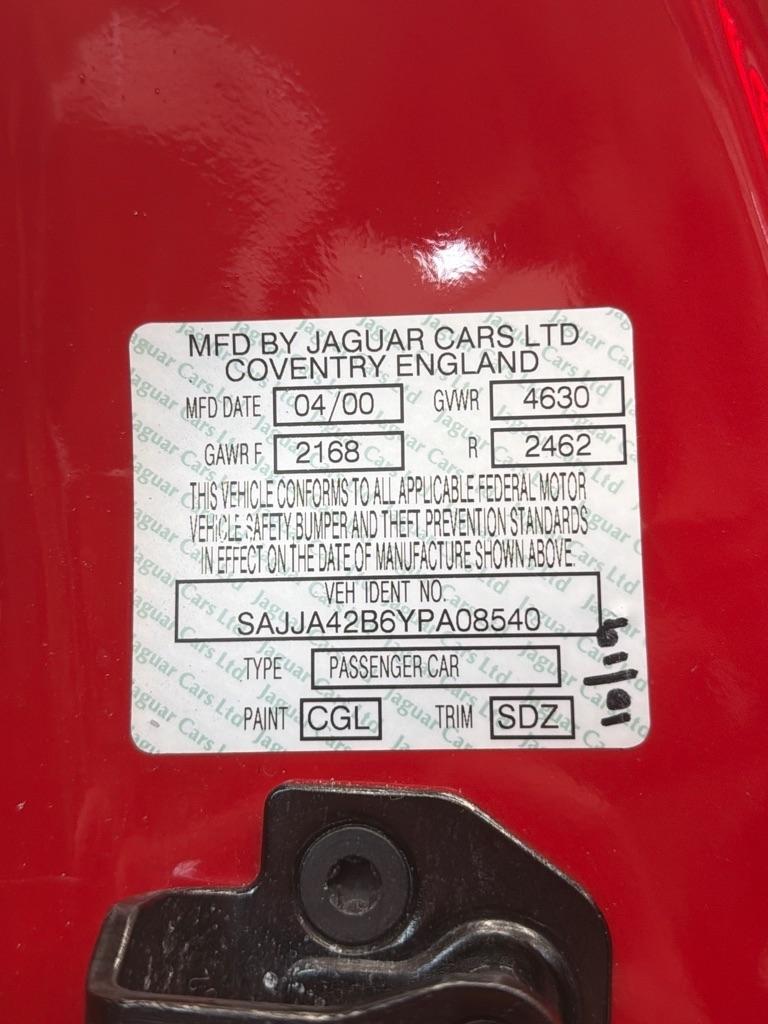 Jaguar XK8 2dr Convertible Supercharged 2000