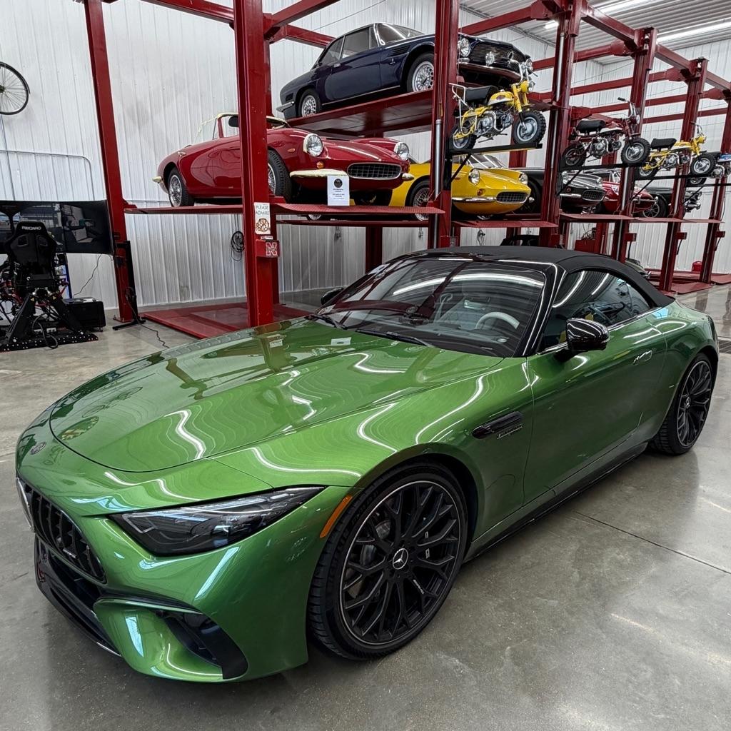 Mercedes-Benz SL AMG SL 63 Roadster 2026