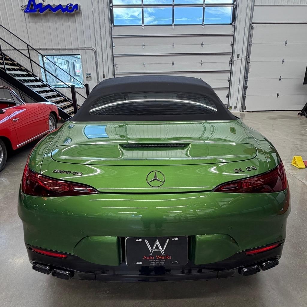 Mercedes-Benz SL AMG SL 63 Roadster 2026
