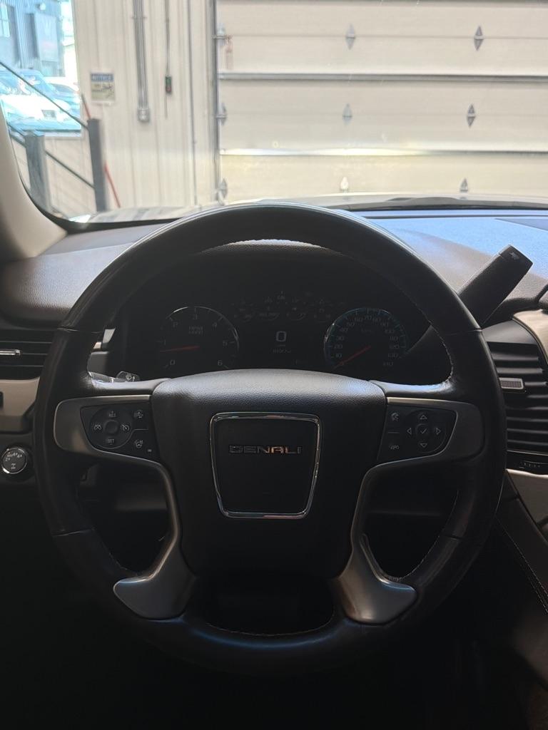 GMC Yukon 4WD 4dr Denali 2018