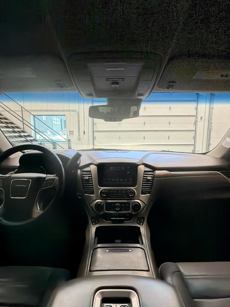 GMC Yukon 4WD 4dr Denali 2018
