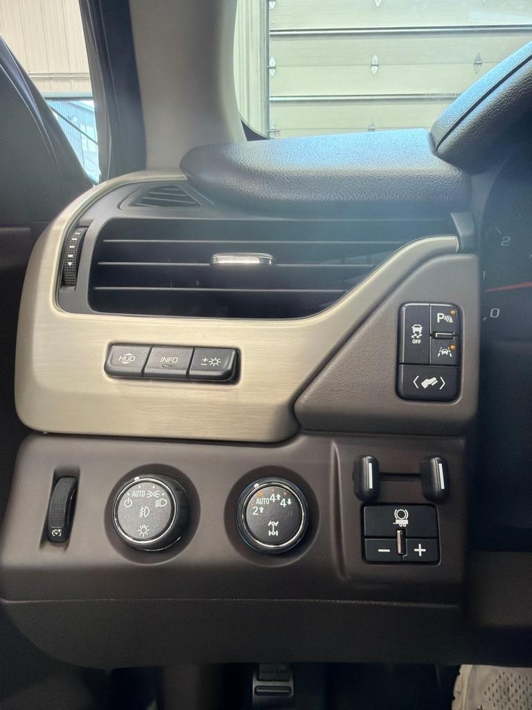 GMC Yukon 4WD 4dr Denali 2018