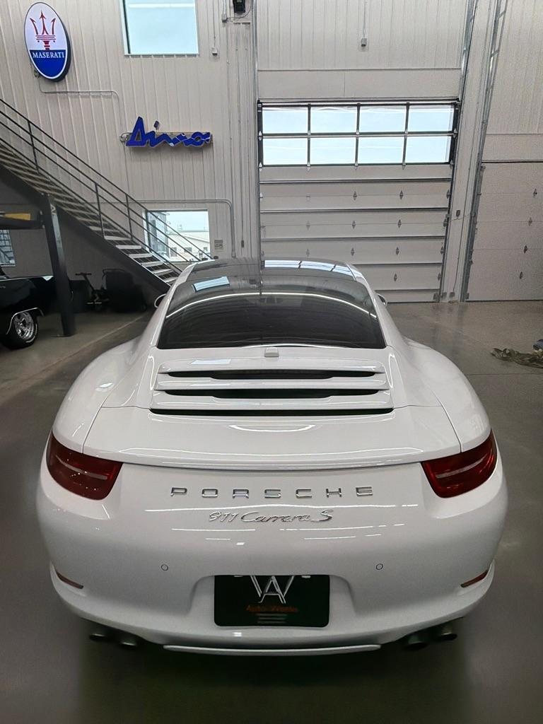 Porsche 911 2dr Cpe Carrera S 2013