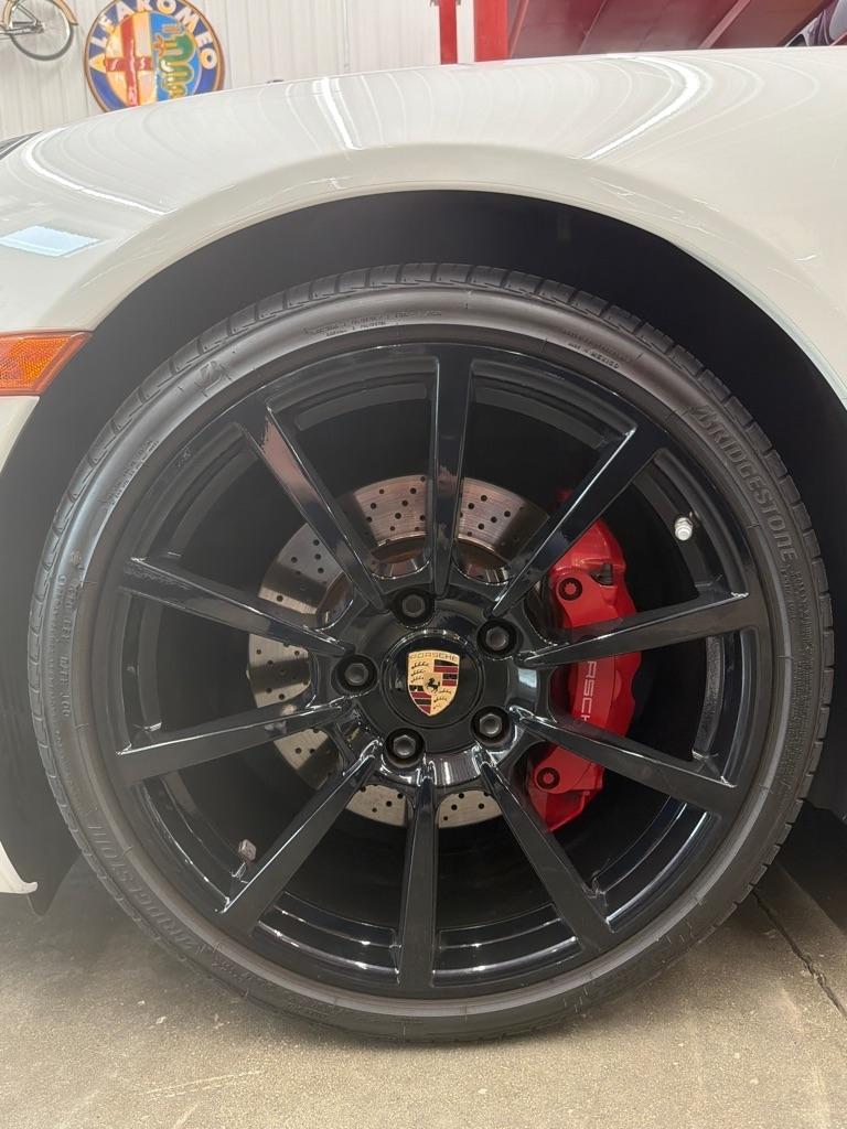 Porsche 911 2dr Cpe Carrera S 2013