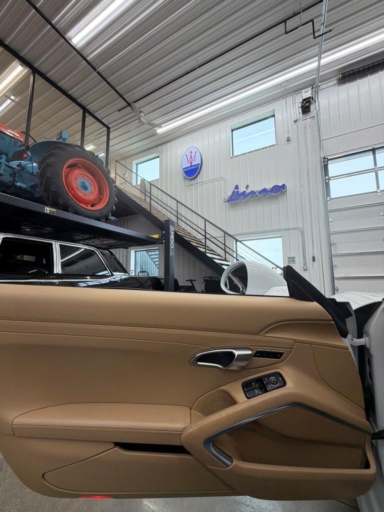 Porsche 911 2dr Cpe Carrera S 2013