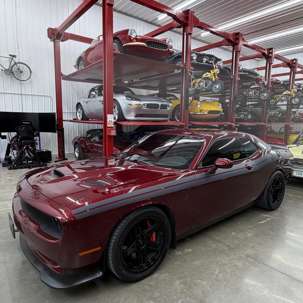 Dodge Challenger SRT Hellcat Coupe 2017