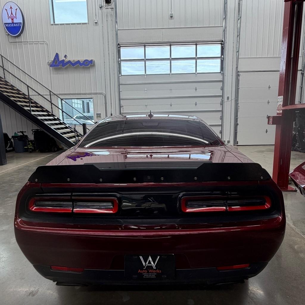 Dodge Challenger SRT Hellcat Coupe 2017