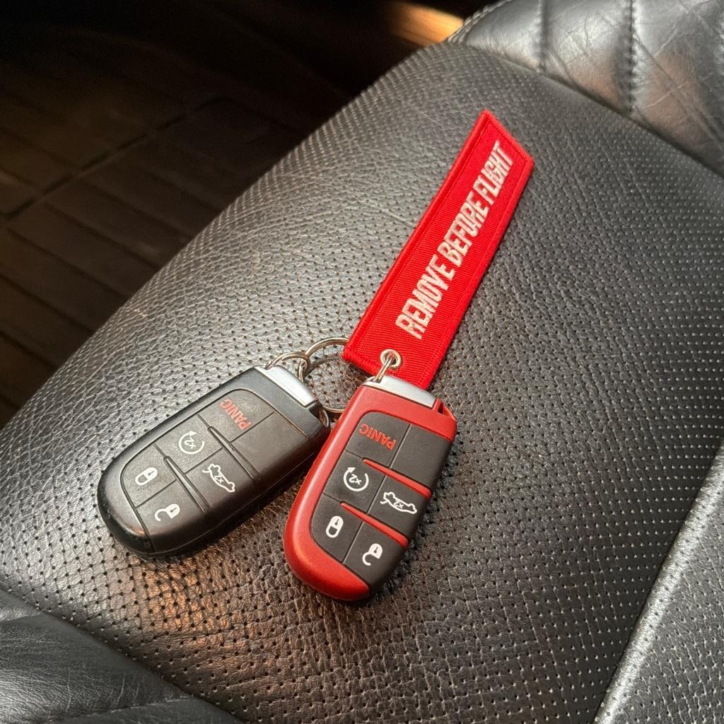 Dodge Challenger SRT Hellcat Coupe 2017